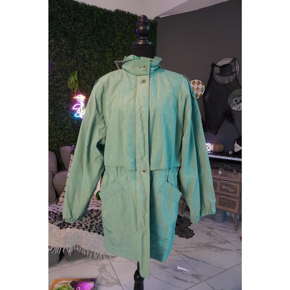 Vintage Utex RainCoat Windbreaker